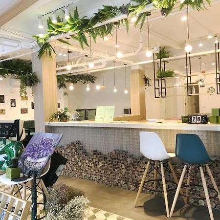 Folk Poshtel Asok Hostel Bangkok Kültér fotó