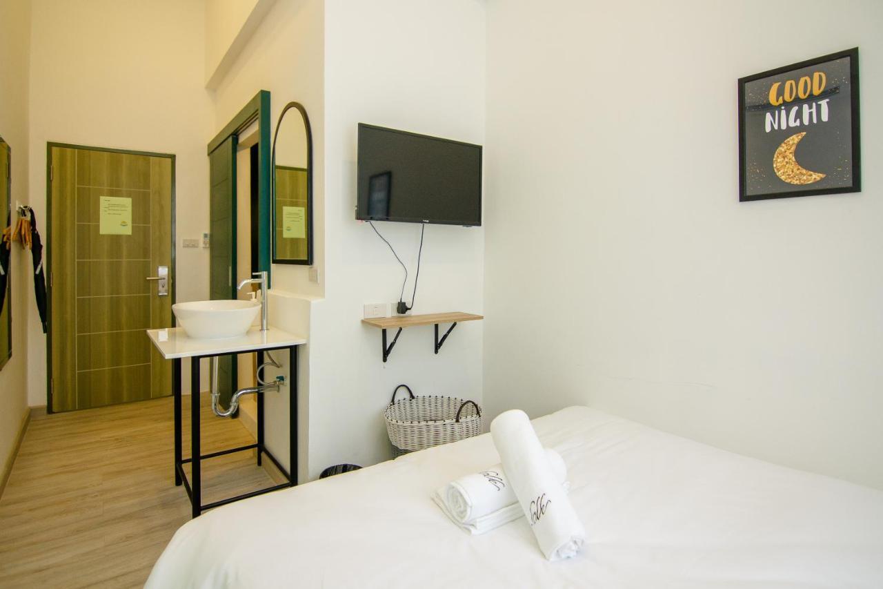 Folk Poshtel Asok Hostel Bangkok Kültér fotó