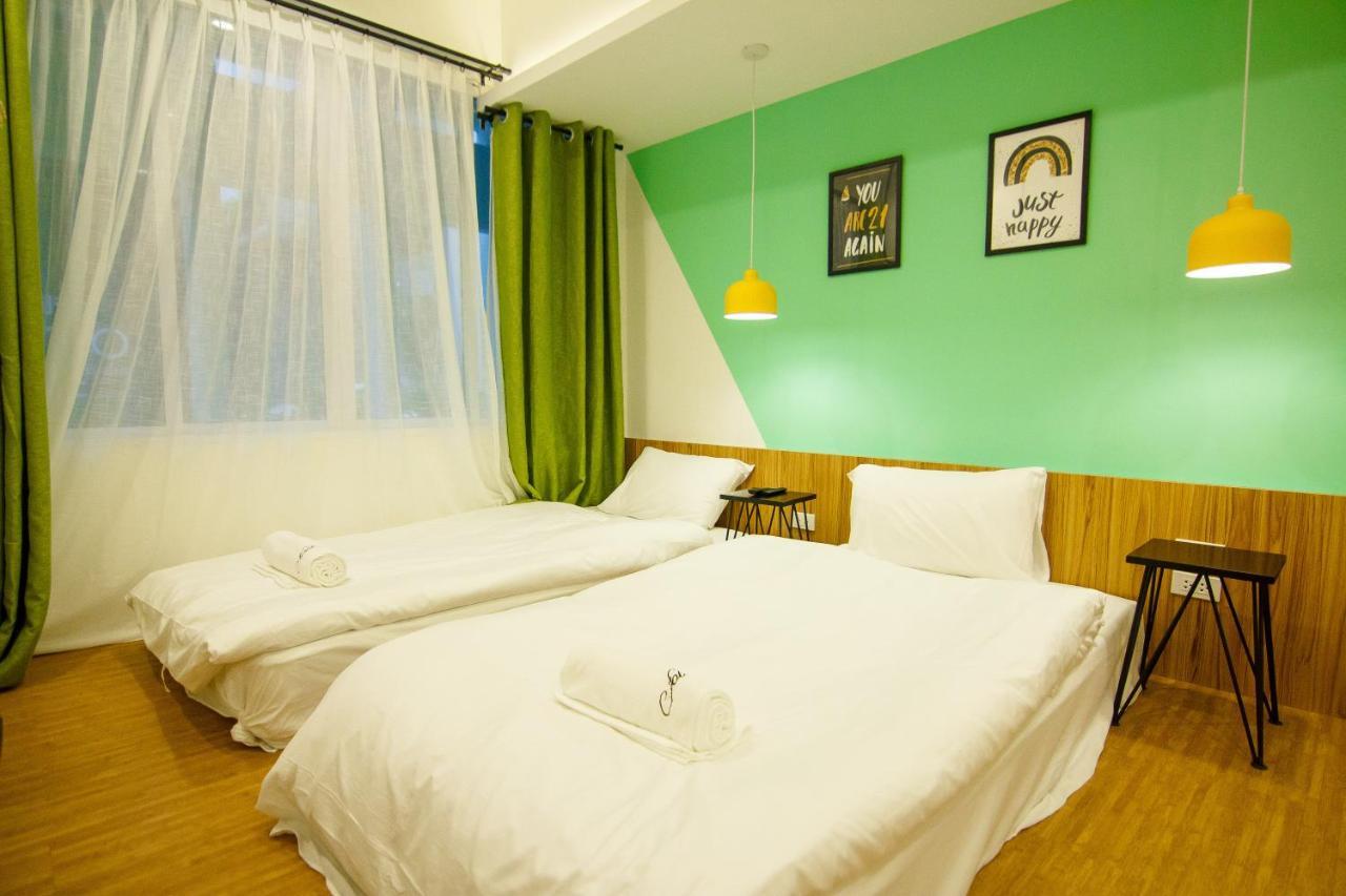 Folk Poshtel Asok Hostel Bangkok Kültér fotó