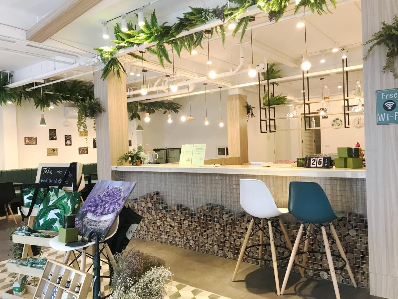 Folk Poshtel Asok Hostel Bangkok Kültér fotó